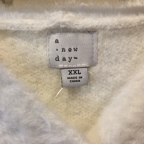 A New Day Cream Fuzzy V-Neck Cardigan Sweater XXL Women's New - Picture 4 of 11
